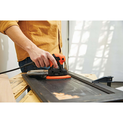 Black & Decker 1.2 Amp Mouse Detail Sander Corded