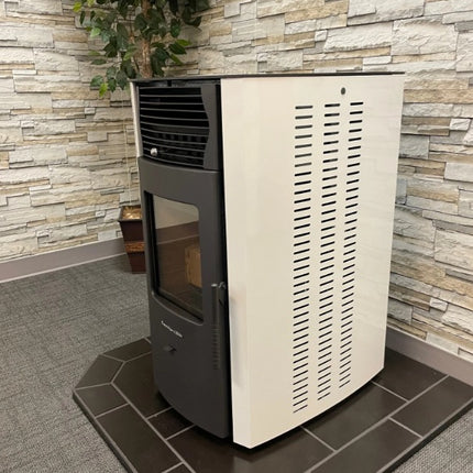 ComfortBilt HP50 2,200 sq. ft. EPA Certified Pellet Stove with Auto Ignition and 47 lb Hopper New