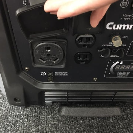Cummins 4500 Watt P4500i Portable Gas Inverter Generator with Remote Start