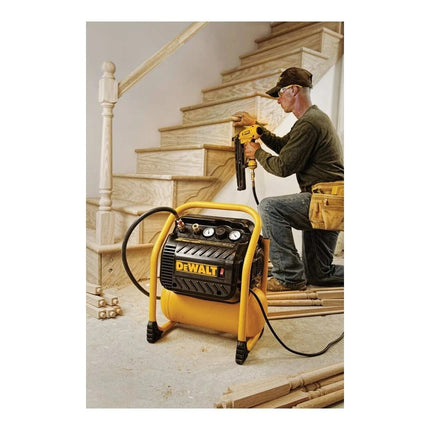 DEWALT 200 PSI Ultimate Trim Compressor