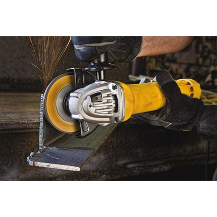 DeWalt 4-1/2 Inch Angle Grinder 11 Amp