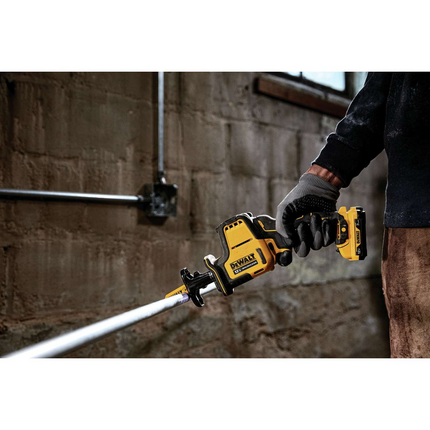DEWALT 12V MAX XTREME One-Handed Reciprocating Saw