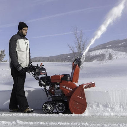 Honda 13HP 32" Two Stage Track Snow Blower Electric Start