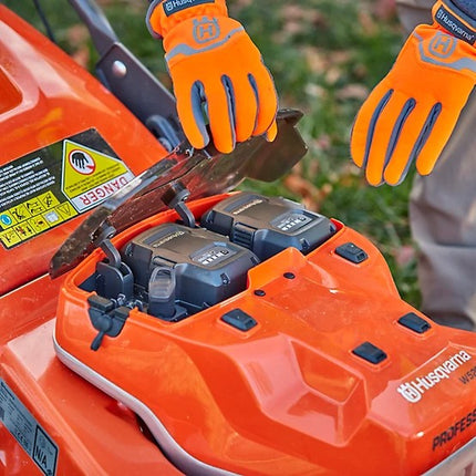 Husqvarna W520i 40V Lithium-Ion Push Mower