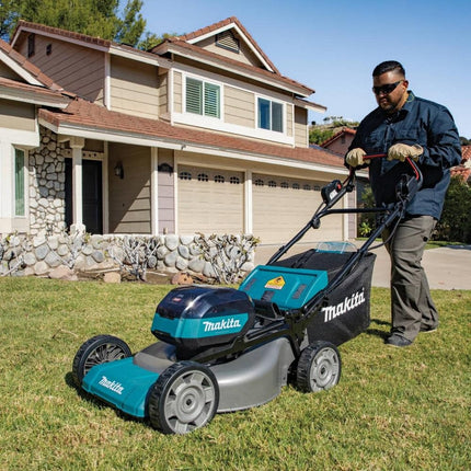 Makita 40V max XGT 21" Self-Propelled Lawn Mower Commercial 8Ah Kit