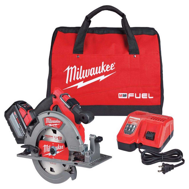 Milwaukee M18 FUEL 18V 7-1/4" Brushless Circular Saw Kit with Battery & Charger