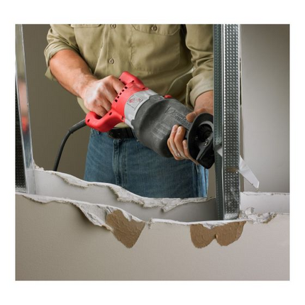 Milwaukee Corded 12-Amp Reciprocating Saw