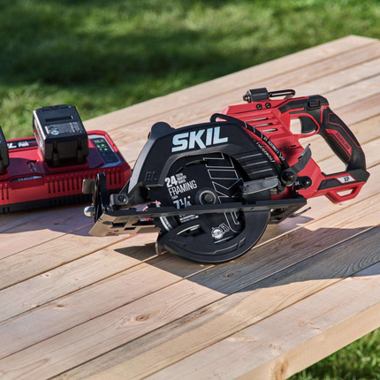 SKIL PWR CORE 20 20V 7.25" Brushless Circular Saw Kit
