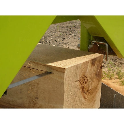 Timber Tuff Portable Sawmill with Briggs & Stratton Engine and Lennox Blade